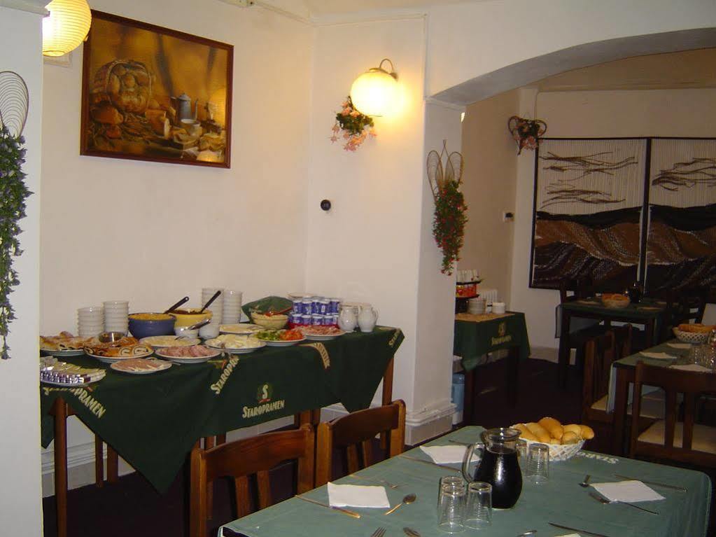 Hotel U Sladku Prague Exterior photo