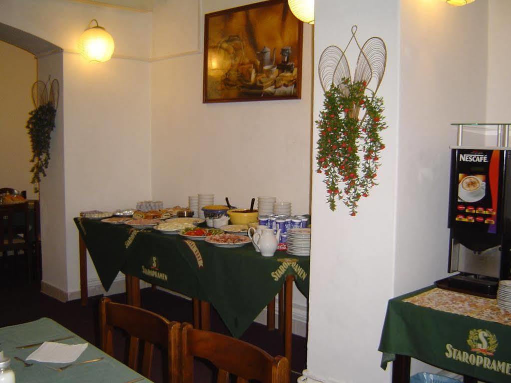 Hotel U Sladku Prague Exterior photo