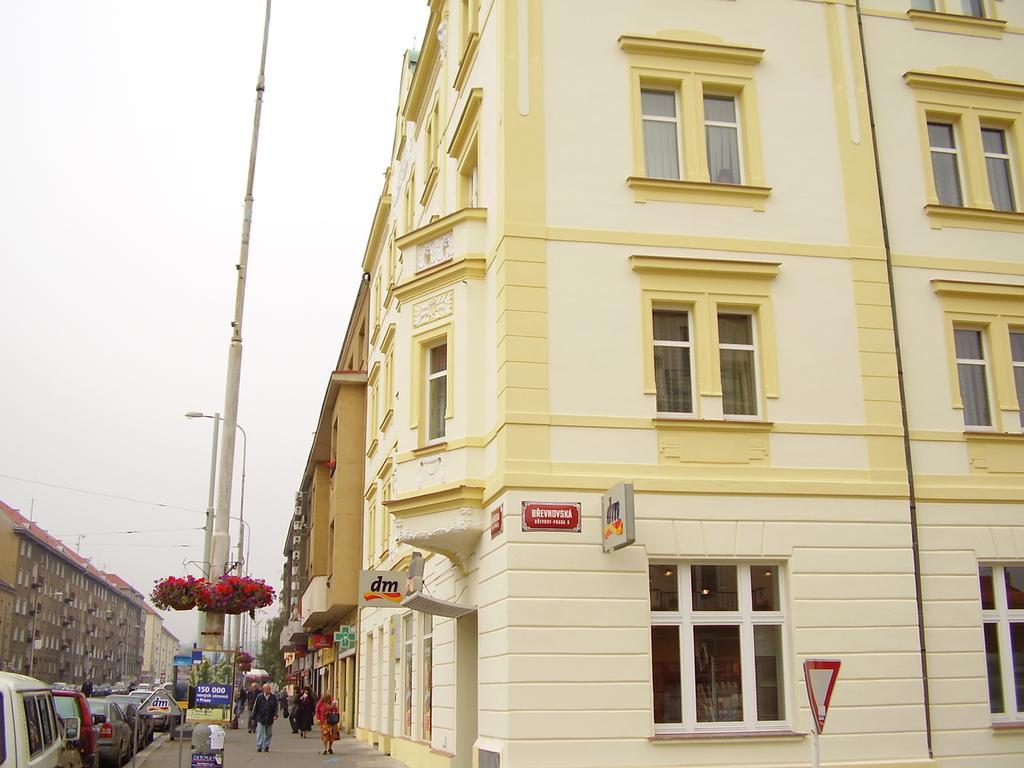 Hotel U Sladku Prague Exterior photo
